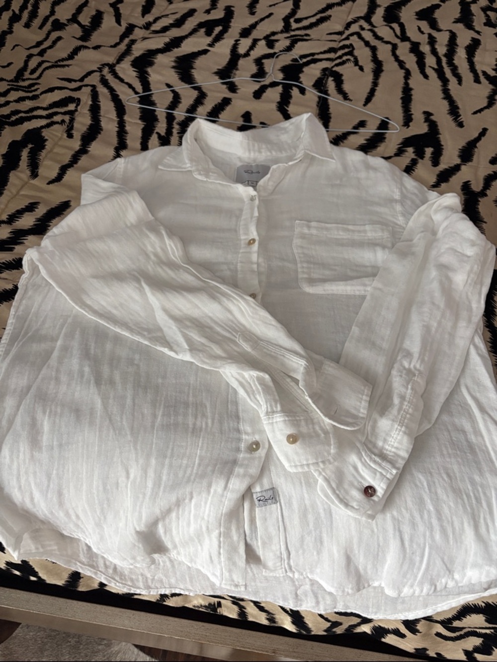 Rails White Button-Down Long Sleeve Shirt - Picture 5 of 5